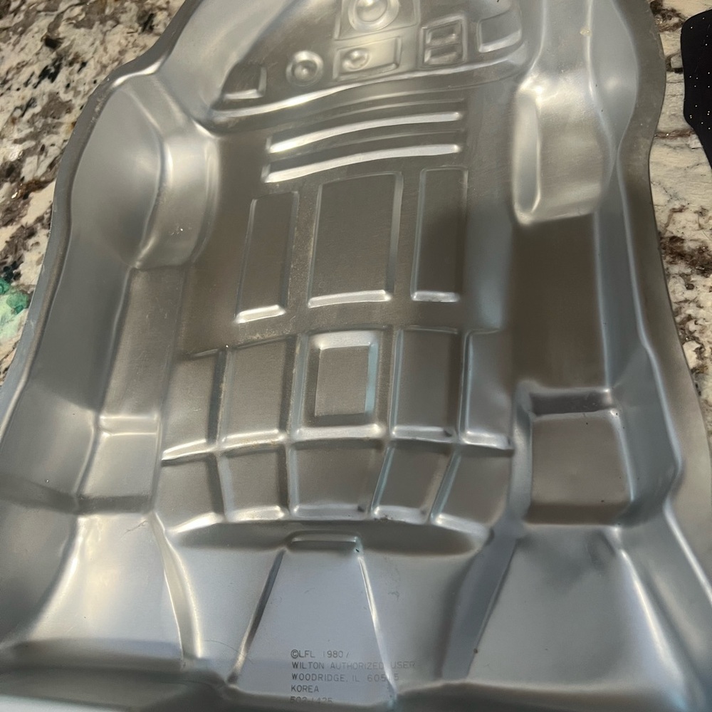 Vintage Star Wars R2-D2 Cake Pan Mold Wilton - Picture 3 of 6